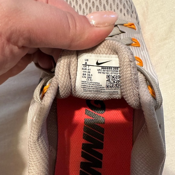 Nike Zooms Shoes Like New - Picture 4 of 4